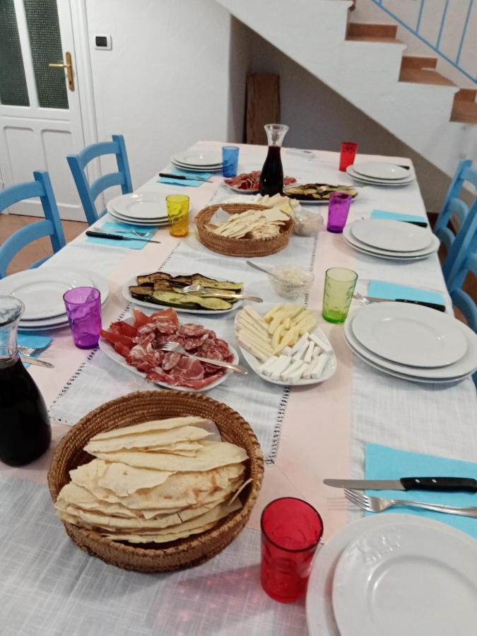 Locanda B&B Dandana Orgosolo Eksteriør bilde